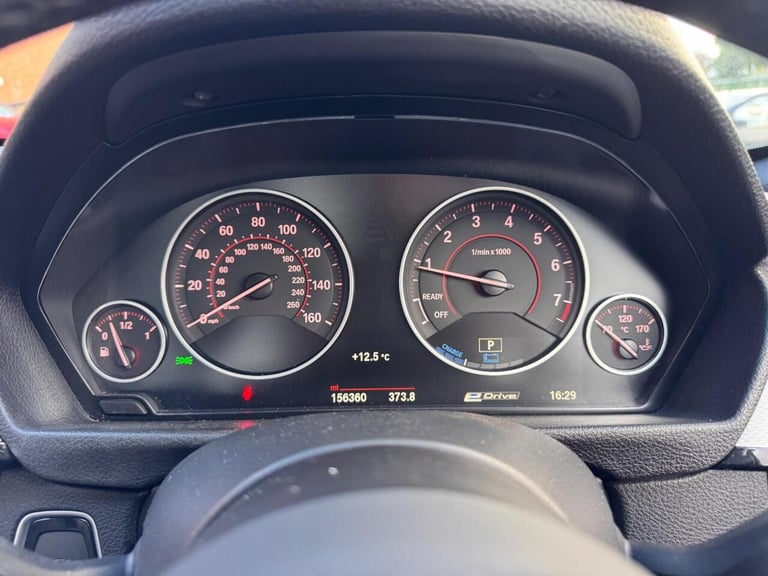 2017 BMW 3 Series Saloon (2015 - 2018) Saloon Hybrid Automatic