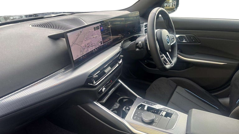 2025 BMW 3 Series 330e 22.3 kWh M Sport 4dr Step Auto SALOON PETROL/ELECTRIC Automatic