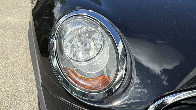 2017 MINI Hatch 1.5 Cooper Seven 3dr Auto Hatchback Petrol Automatic