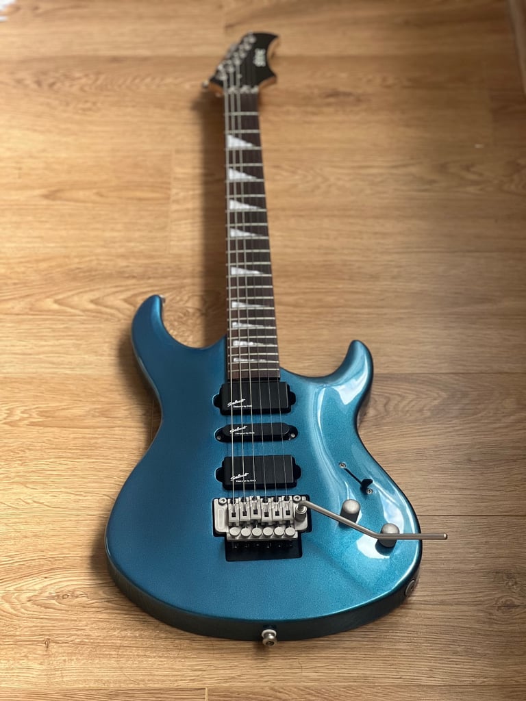 Electric guitar Shine SIL405- Metallic Blue(OPEN TO OFFERS)