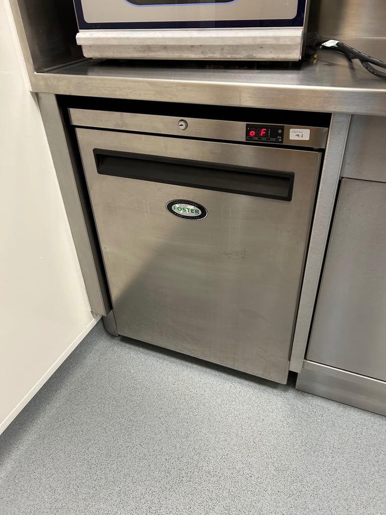 Foster under counter fridge HR150 