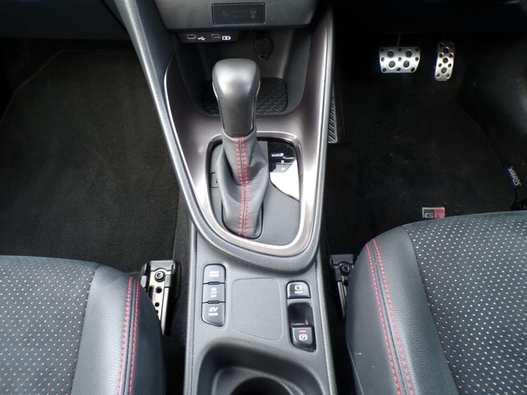 2024 Toyota Yaris 1.5 VVT-h GR SPORT Hatchback 5dr Petrol Hybrid E-CVT Euro 6 (s/s) (130 ps) HATC...