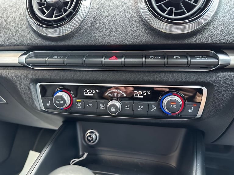 2018 Audi S3 2.0 TFSI Black Edition Sportback 5dr Petrol S Tronic quattro Euro 6 (s/s) ( Hatchbac...