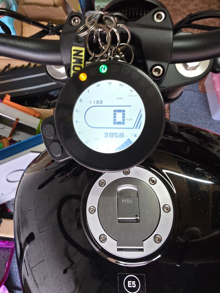 Keeway, V, 2023, 125 (cc) V Twin Engine