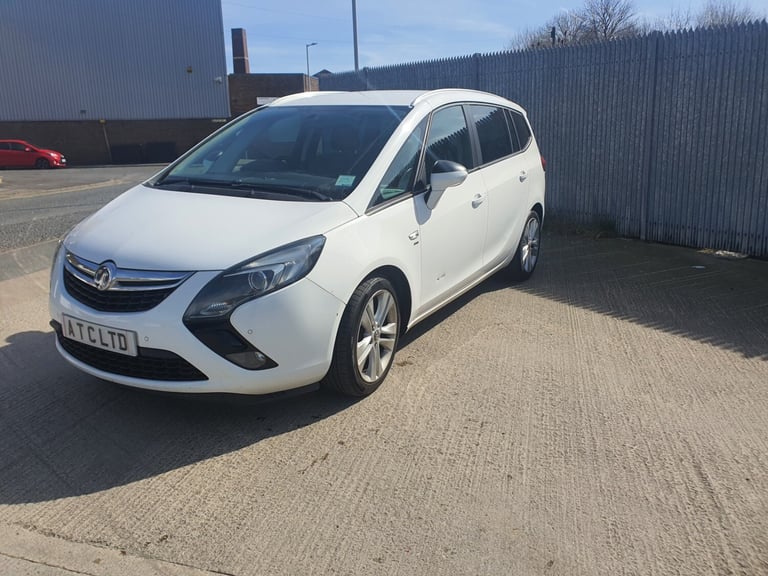 image for 2014 Vauxhall Zafira 2.0 CDTi [165] SRi 5dr [non Start Stop] MPV Diesel Manual