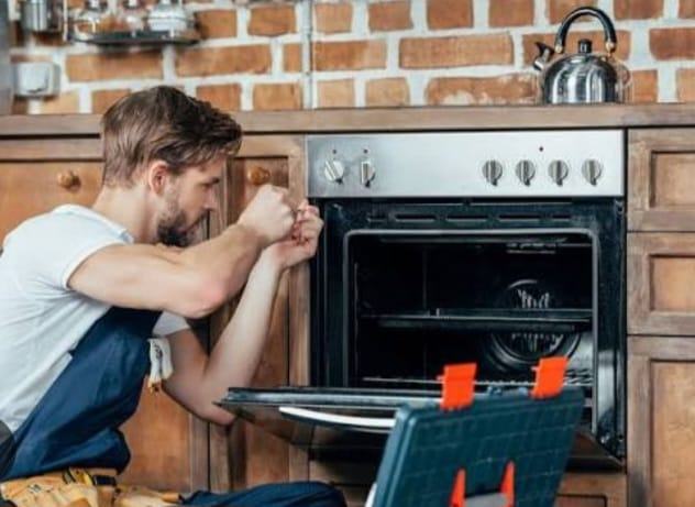 OVEN/ COOKER CLEANING AND REPAIR  SERVICES 