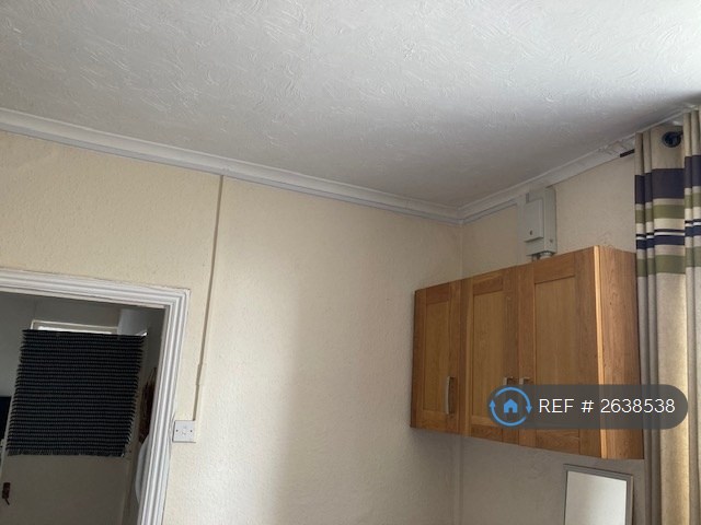 1 bedroom flat in Maer Down, Bude, EX23 (1 bed) (#2638538)