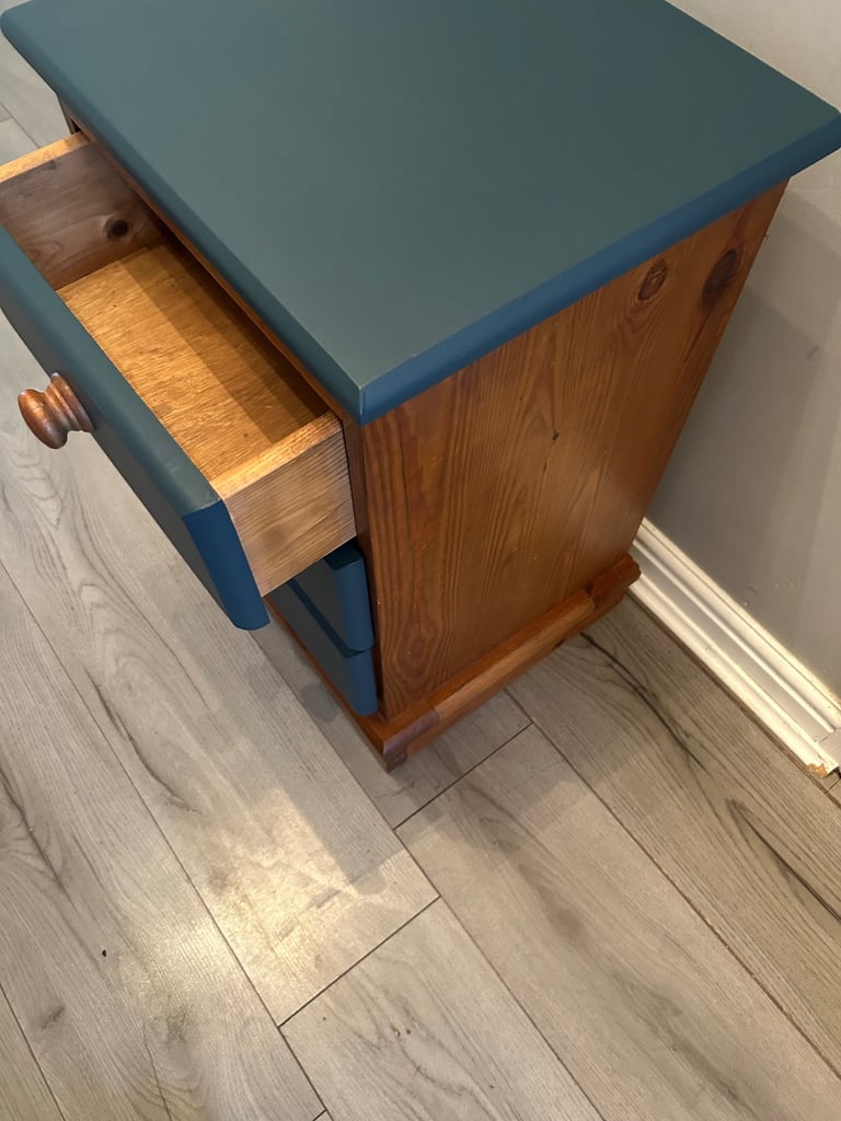 Single pine bedside drawers 