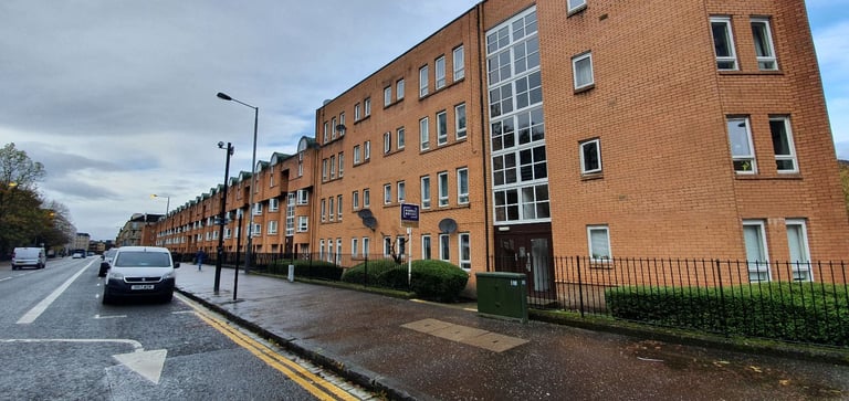 image for Two Bedroom Ground Floor Flat - ST VINCENT STREET