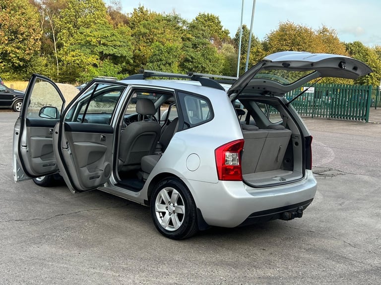 2009 Kia Carens 2.0 CRDI GS 5dr Auto [7 Seat] MPV Diesel Automatic