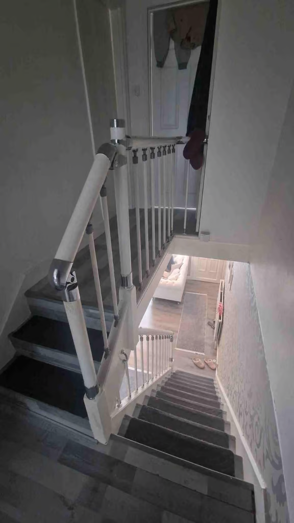 Seperate & Spacious 3 Bed House for Rent – N9 8RX