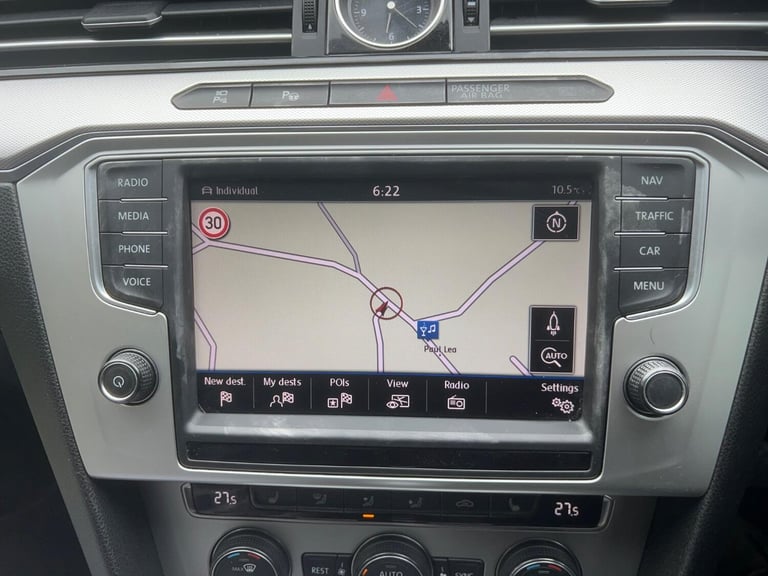 VOLKSWAGEN PASSAT 1.6 TDI BlueMotion Tech SE Business White Auto Diesel 2016