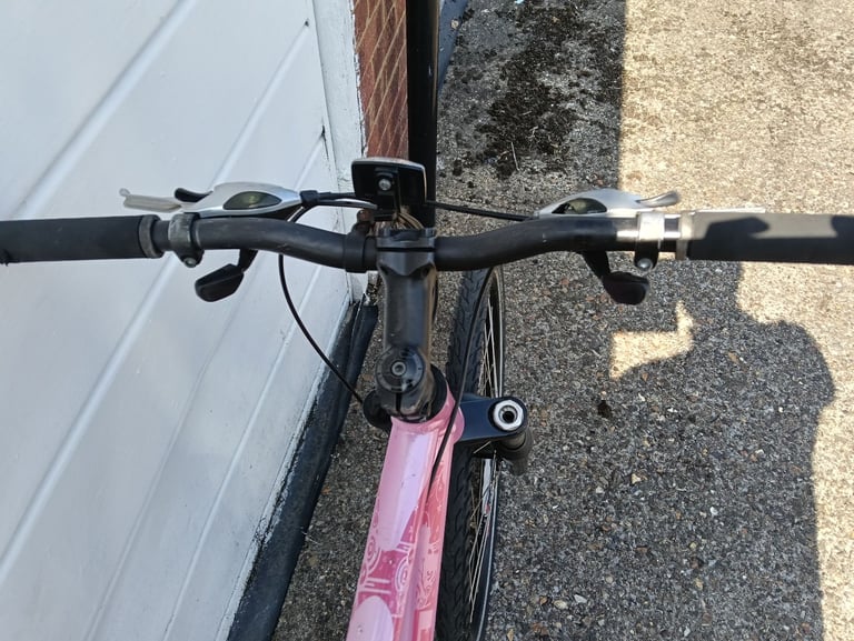 GT avalanche mountain bike, triangle rear frame,many new parts fitted 👍