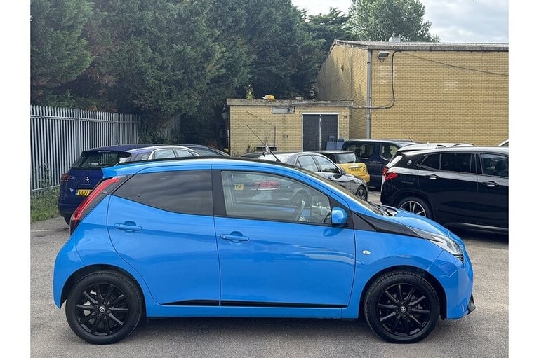 2018 Toyota AYGO VVT-i x-press Hatchback Petrol Manual