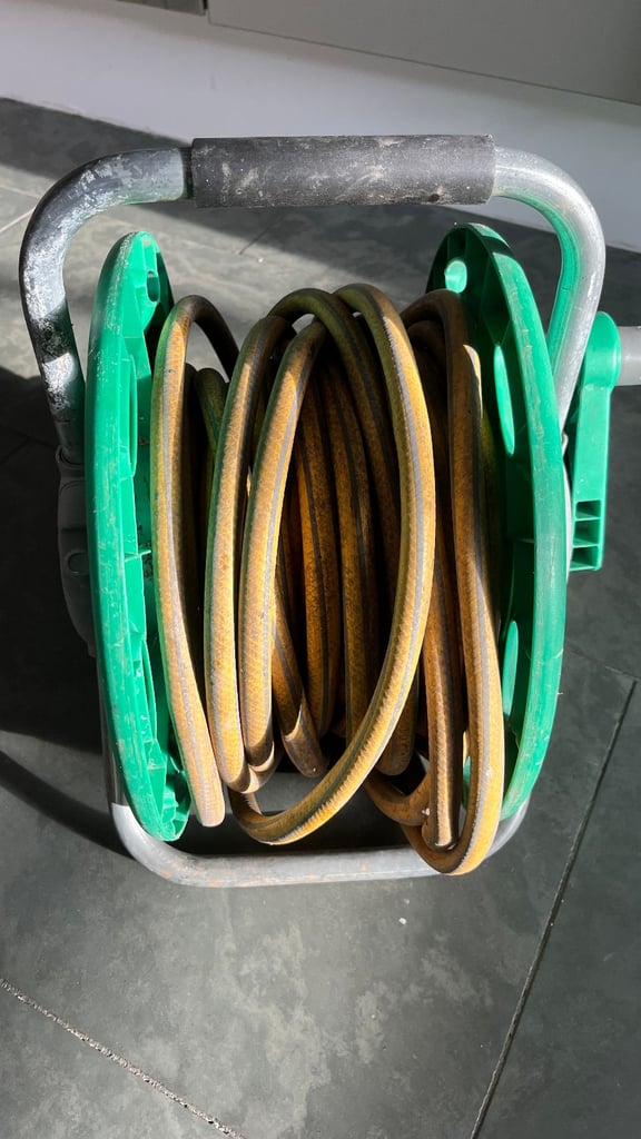 Garden Hose With Reel & Spray Gun Attachment 