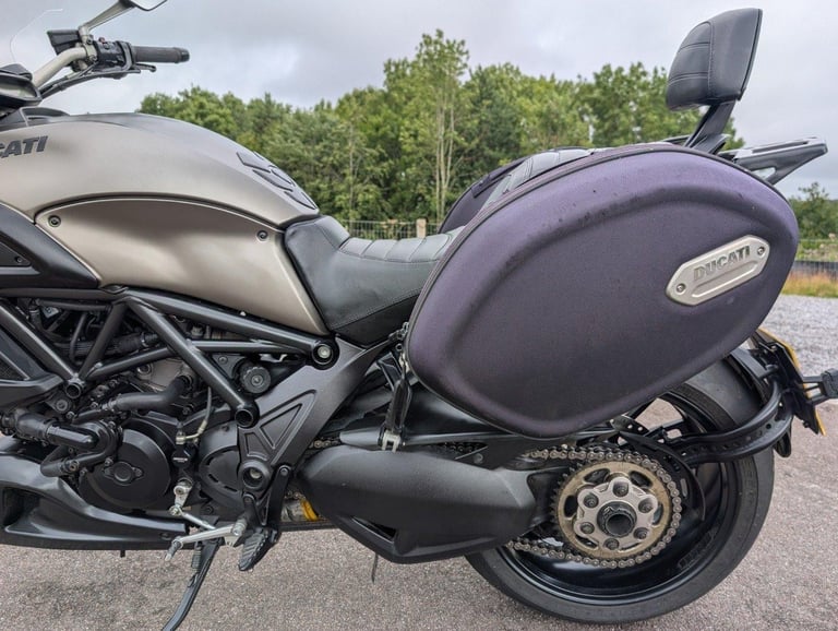 2013 DUCATI DIAVEL STRADA
