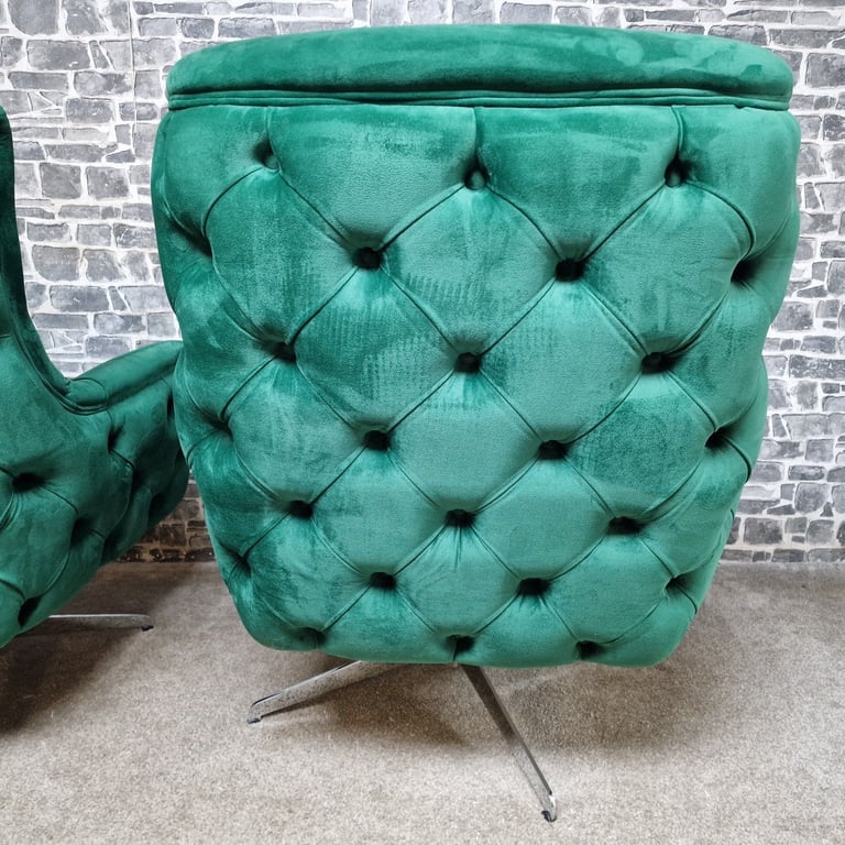 Pair of Green Velvet Swivel Armchairs with Buttoned Back