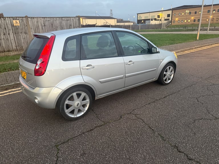 Ford, FIESTA, Hatchback, 2008, Manual, 1242 (cc), 5 doors