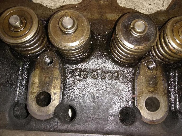A SERIES MINI 1100 ETC 12G202 HEAD COMPLETE