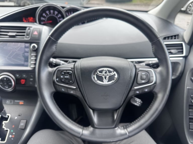 2017 Toyota Verso 1.8 V-matic Design 5dr M-Drive S MPV PETROL Automatic
