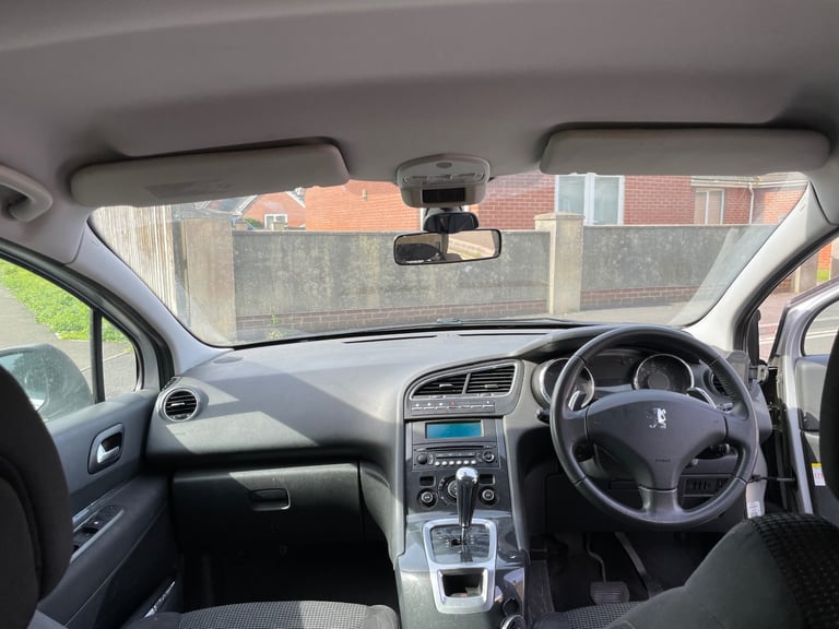 Peugeot, 5008, MPV, 2011, Semi-Auto, 1560 (cc),5 doors - Image 10