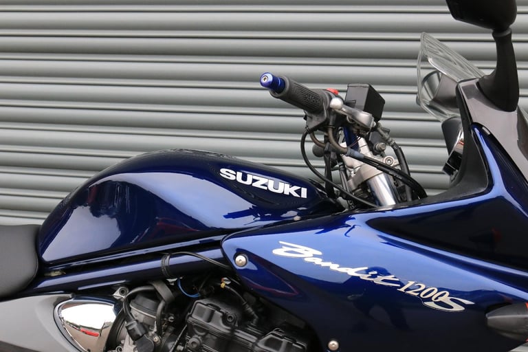 Suzuki GSF1200S K1 BANDIT 1200 2001