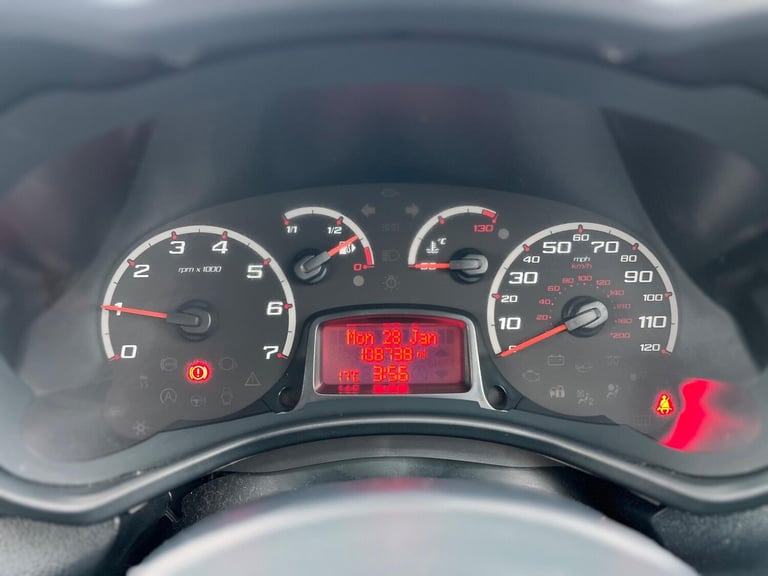 2014 Ford Ka 1.2 Studio Euro 5 (s/s) 3dr HATCHBACK Petrol Manual