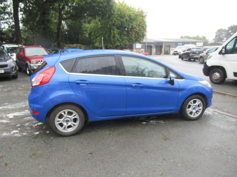 2013 63 FORD FIESTA 1.6 TDCI ECONETIC TITANIUM HATCHBACK 5DR DIESEL MANUAL EURO 