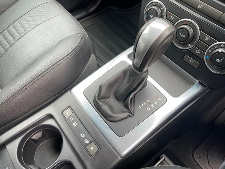 2013 Land Rover Freelander 2 2.2 SD4 Dynamic SUV 5dr Diesel CommandShift 4WD Euro 5 (190 ps) SUV ...