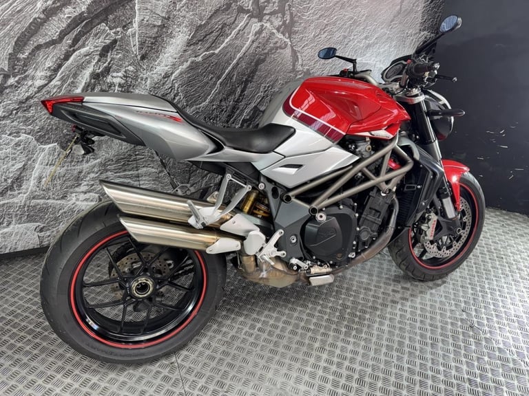 MV AGUSTA BRUTALE 1090 RR 1090RR 2010