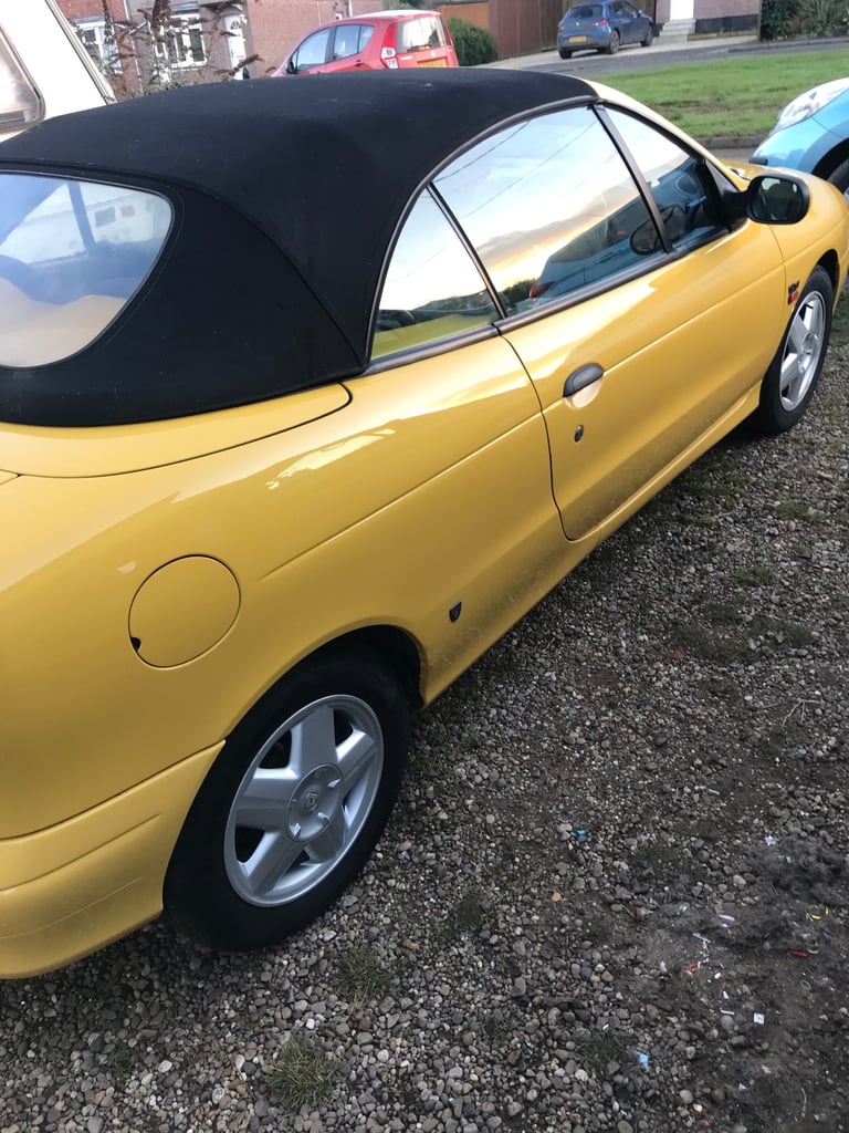 Renault, MEGANE, Convertible, 1999, Manual, 1598 (cc), 2 doors