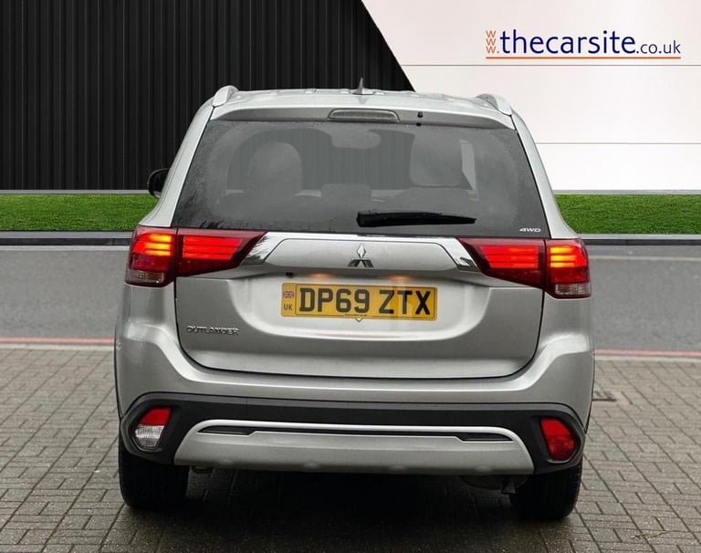 2020 Mitsubishi Outlander 2.0 MIVEC Design CVT 4WD Euro 6 (s/s) 5dr ESTATE Petrol Automatic
