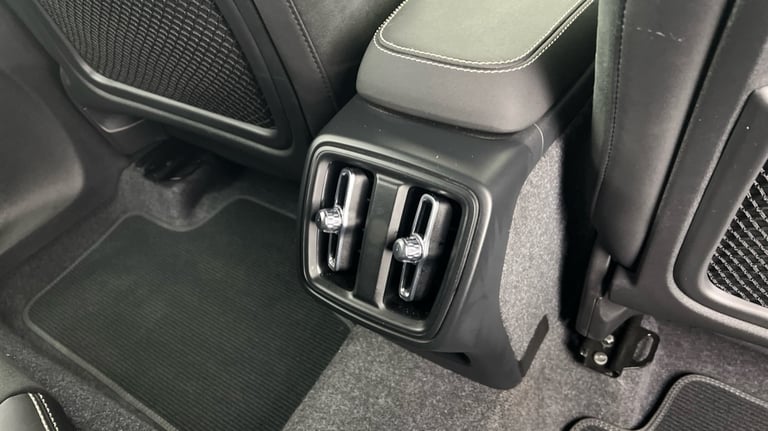 2024 Volvo XC40 Plus, B3 Mild hybrid, Petrol, Dark Estate Petrol Automatic