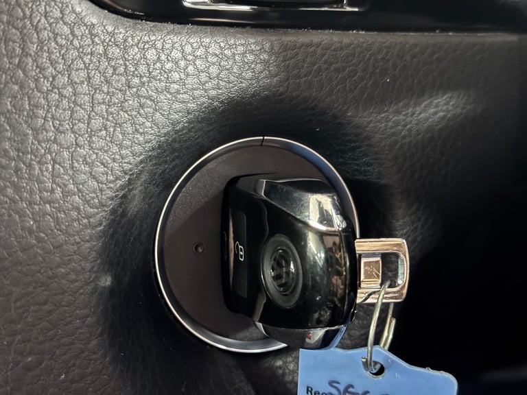 2015 Volkswagen Touareg 3.0 TDI V6 BlueMotion Tech R-Line Tiptronic 4WD Euro 6 (s/s) 5dr ESTATE D...