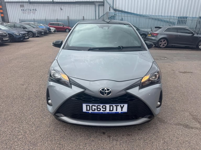 2019 Toyota Yaris 1.5 VVT-h GR SPORT E-CVT Euro 6 (s/s) 5dr HATCHBACK Petrol/Electric Hybrid Auto...