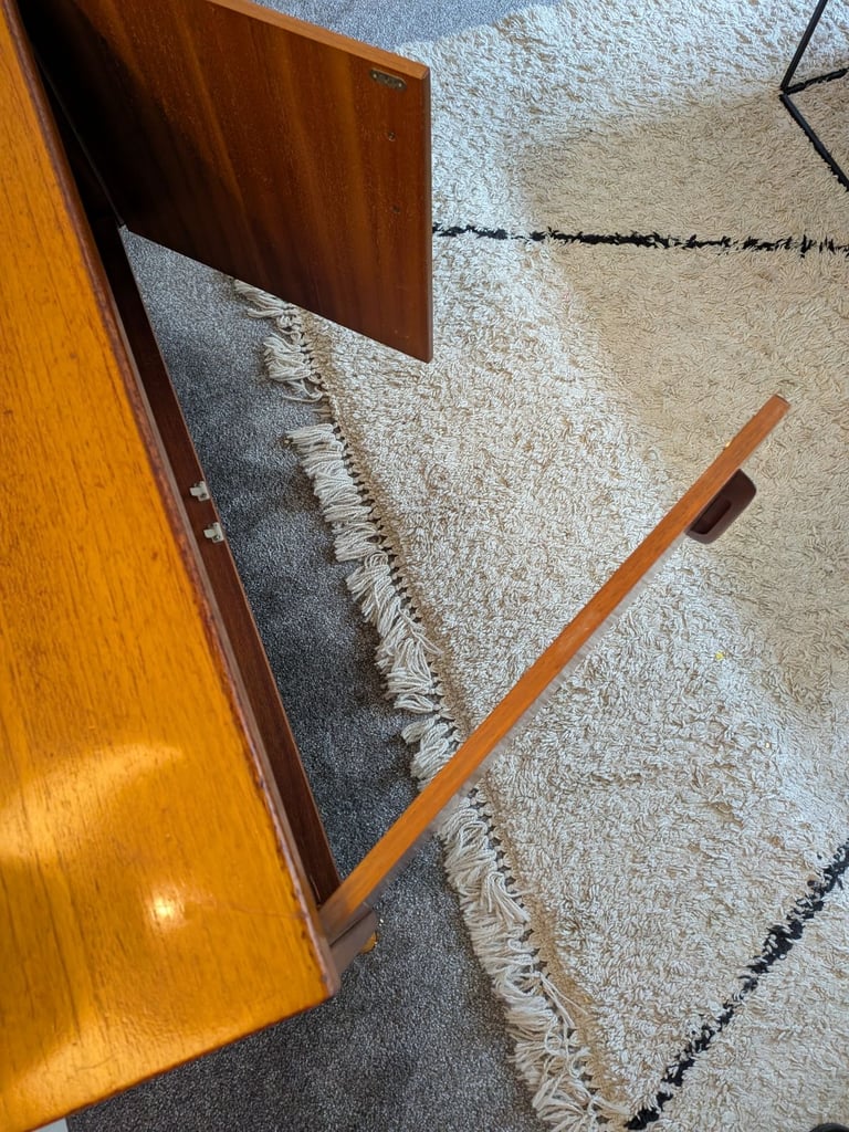 Moc century side board 