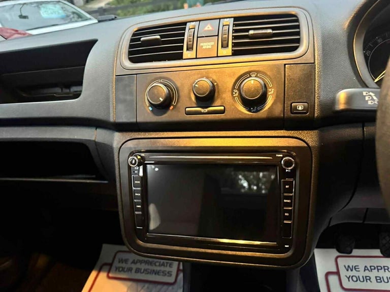 2009 Skoda Fabia 1.2 HTP 6V 1 Hatchback 5dr Petrol Manual (140 g/km, 60 bhp) Hatchback Petrol Manual