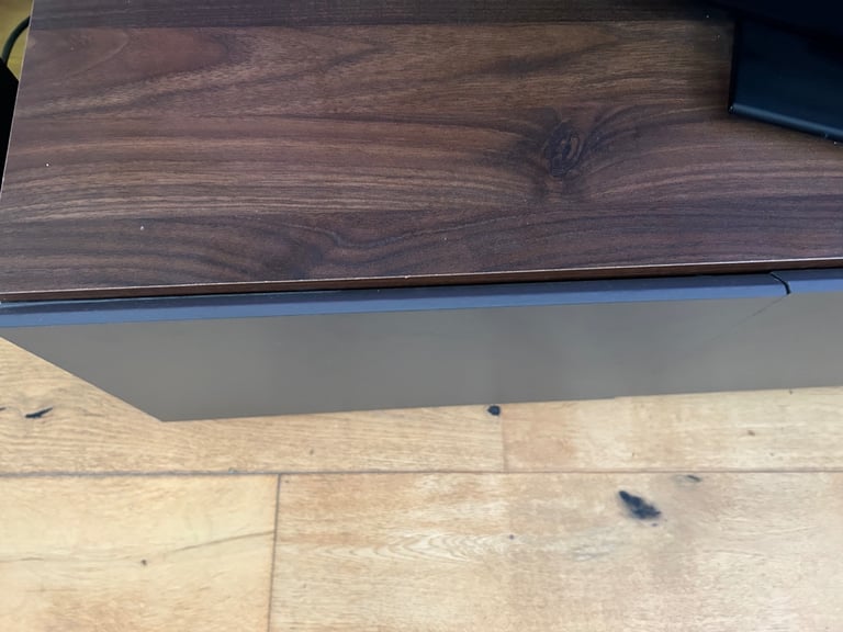 TV cabinet 