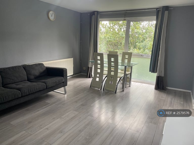 2 bedroom flat in Jasmine Gardens, Harrow, HA2 (2 bed) (#2579576)