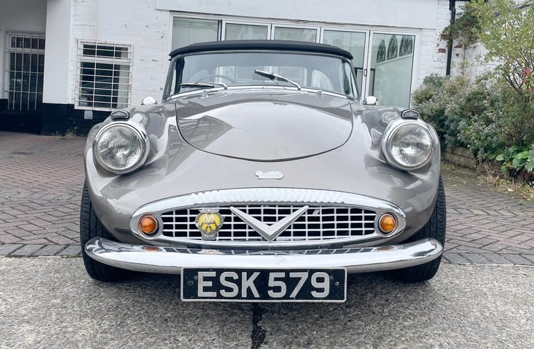 Daimler SP 250 (DART) MANUAL