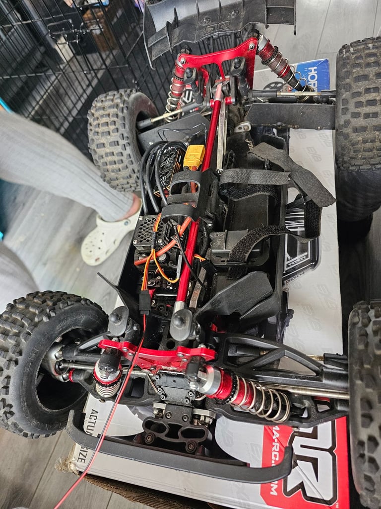 Arrma outcast kraton chassis conversion 6s hobbywing beast heavily upgraded brushless rc