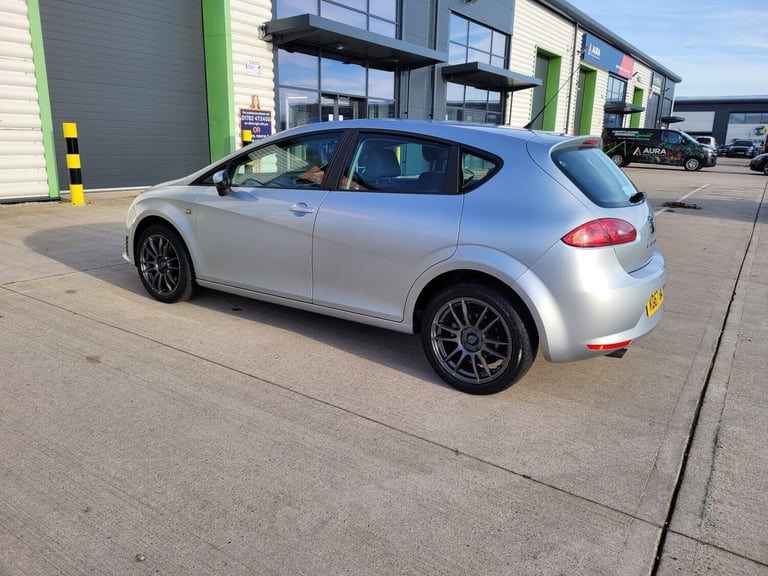 2007 SEAT Leon 1.6 Reference 5dr HATCHBACK Petrol Manual