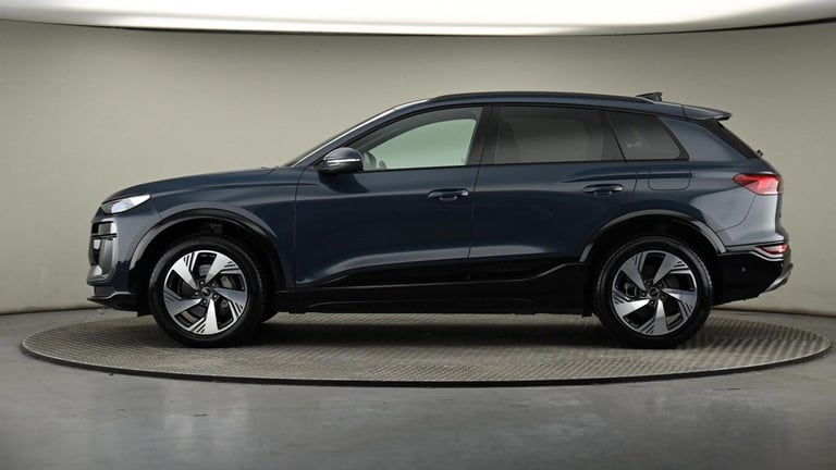 2024 Audi Q6 e-tron 100kWh S line SUV 5dr Electric Auto quattro (388 ps) SUV Electric Automatic