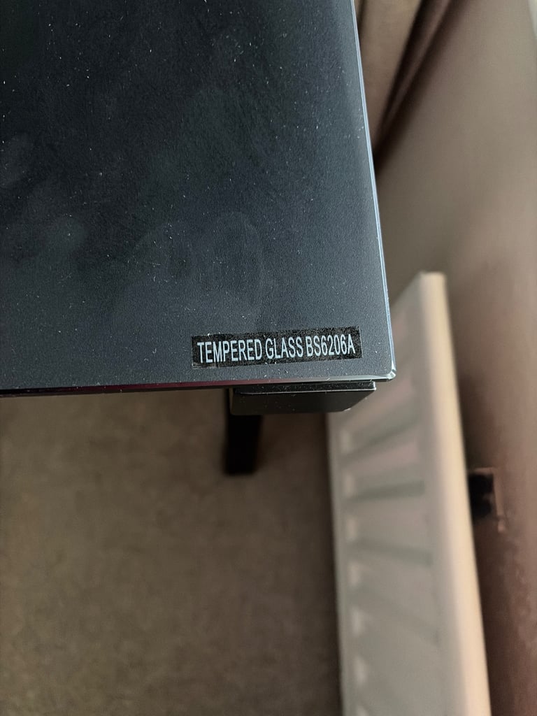 Desk glass table