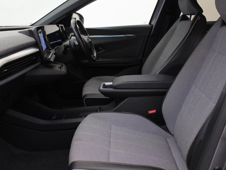 2023 Renault Megane E Tech EV60 160kW Iconic 60kWh Optimum Charge 5dr Auto Hatchback Electric Aut...