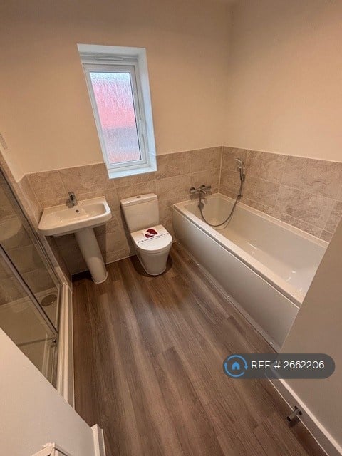 3 bedroom house in Limetree Way, Leicester, LE7 (3 bed) (#2662206)