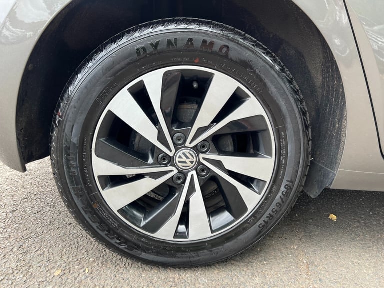 VOLKSWAGEN POLO 1.0 TSI 