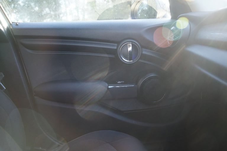 2019 MINI Hatch 1.5 Cooper Classic Hatchback 5dr Petrol Manual Euro 6 (s/s) (136 ps) Hatchback Pe...