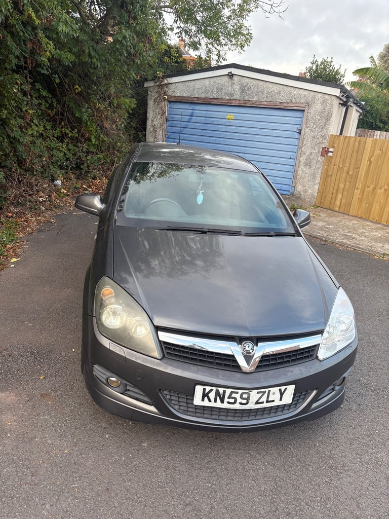 Vauxhall, ASTRA, Hatchback, 2009, Manual, 1910 (cc),3 doors - Image 6