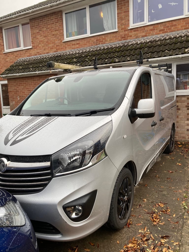Vauxhall, VIVARO, 2018 NO VAT